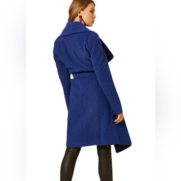 De La Creme -Women`s Winter Wool Cashmere Wrap Coat with Large Collar - Picture 2 of 4